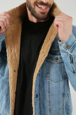 Laramie Trucker Jacket