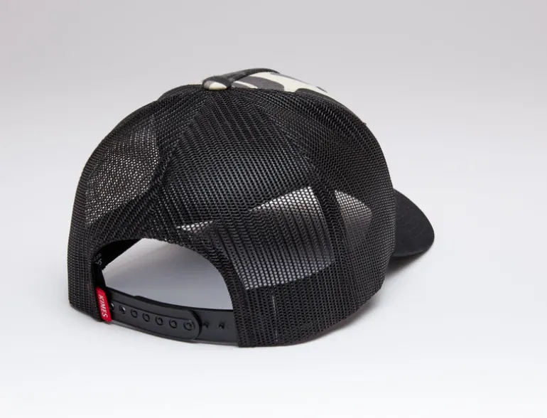 Roped Lp Trucker Hat